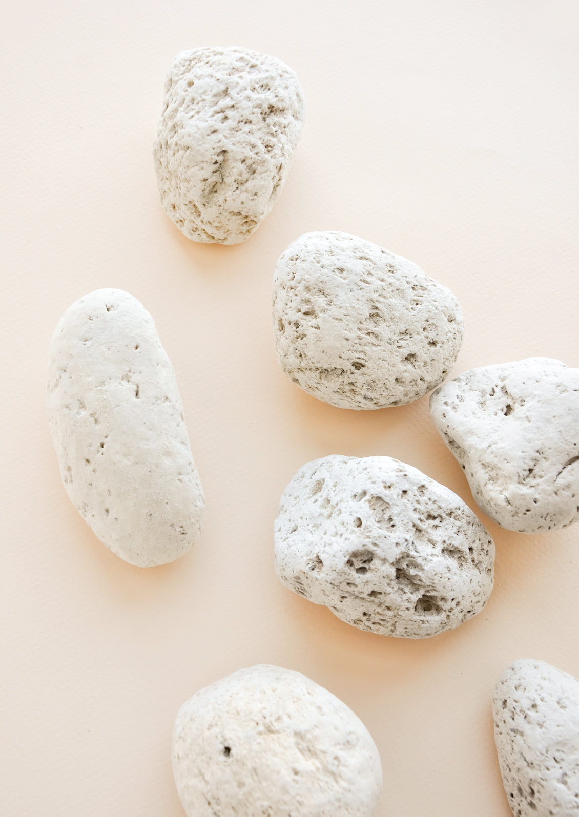 Natural Pumice Stone in - LEIF