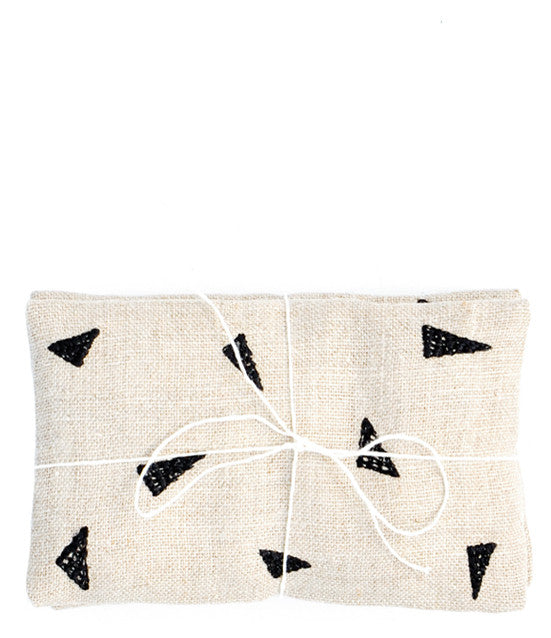 Lavender Linen Sachet Set in Black Triangles - LEIF