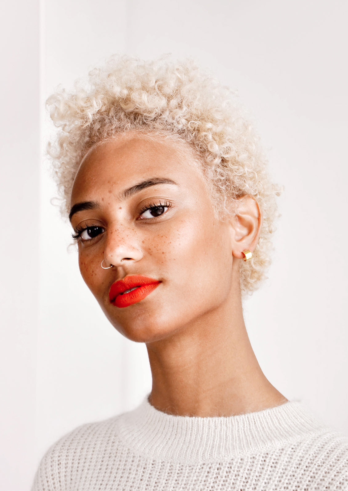 Mini Huggie Hoop Stud Earrings in  - LEIF